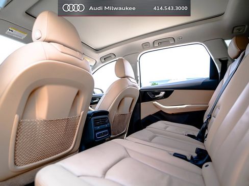 Used 2023 Audi Q7 3.0T Premium Plus w/ Premium Plus Package AWD/4WD image 38