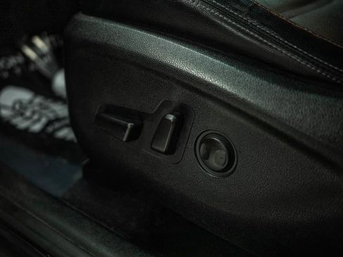 Used 2016 Kia Sorento EX image 15