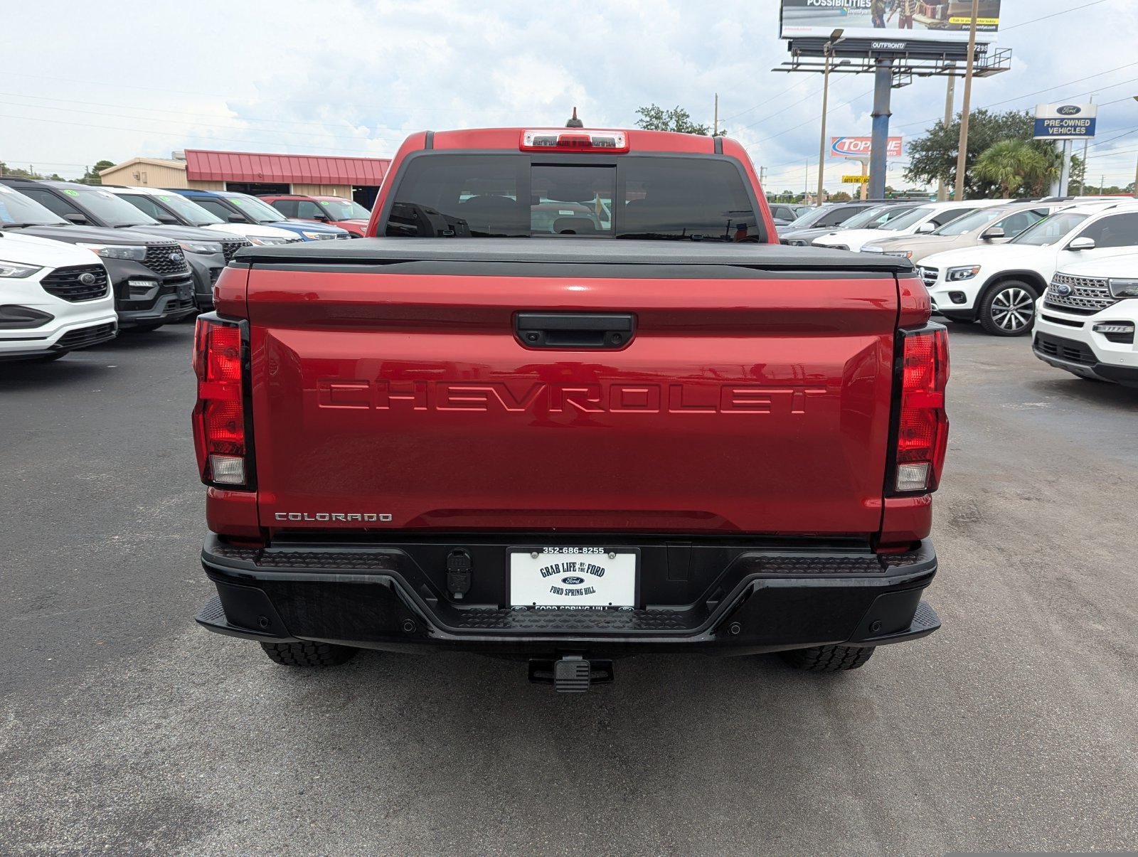 Used 2023 Chevrolet Colorado Trail Boss w/ Technology Package AWD/4WD image 5