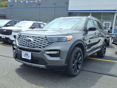 Certified 2023 Ford Explorer Platinum w/ Technology Package