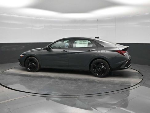 New 2026 Hyundai Elantra Sport FWD image 5