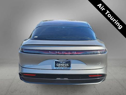 Used 2024 Lucid Air Touring image 7