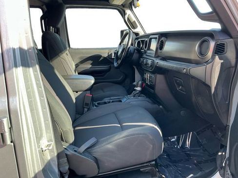 Used 2020 Jeep Wrangler Unlimited Sport S image 17
