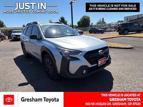 Used 2025 Subaru Outback Onyx Edition w/ Popular Package #2 AWD/4WD image 1