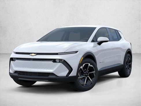 New 2026 Chevrolet Equinox EV LT image 8