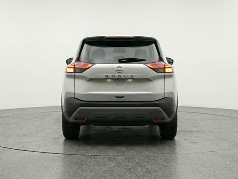 Used 2025 Nissan Rogue SV FWD image 7