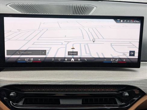 Used 2025 BMW 330i 330i w/ Convenience Package image 12