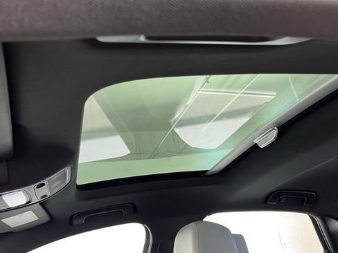 Used 2018 Audi A3 2.0T Premium image 9