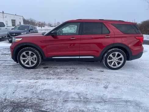 Used 2020 Ford Explorer Platinum w/ Premium Technology Package image 8