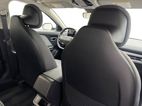 Used 2025 Kia K4 EX FWD image 41