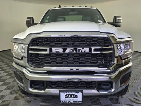 Used 2023 RAM 3500 Tradesman w/ Chrome Appearance Group image 5