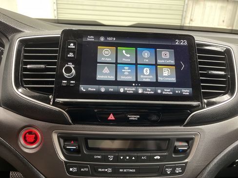 Used 2025 Honda Ridgeline RTL image 13