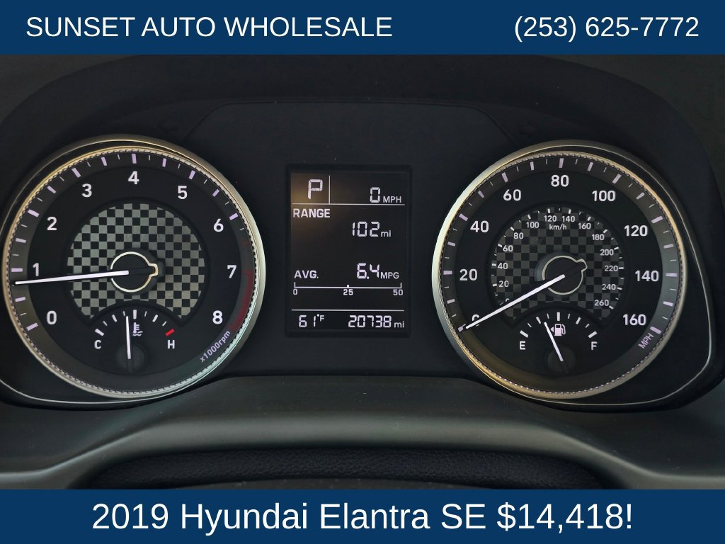 Used 2019 Hyundai Elantra SE FWD image 25