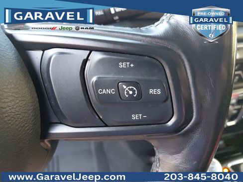 Used 2021 Jeep Gladiator Sport AWD/4WD image 6