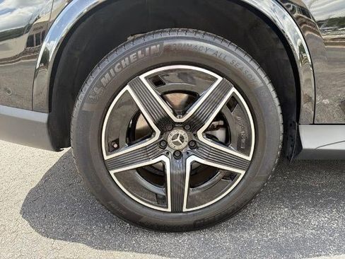 Used 2024 Mercedes-Benz GLC 300 4MATIC w/ AMG Line image 17