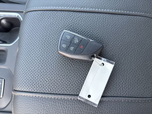 New 2025 GMC Sierra 1500 Denali image 29