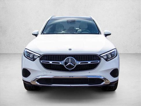 New 2026 Mercedes-Benz GLC 300 4MATIC image 2