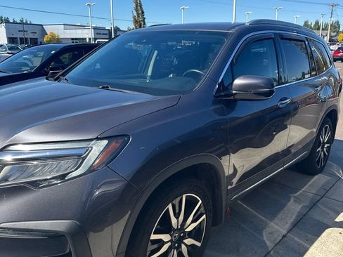 Used 2020 Honda Pilot Touring image 8