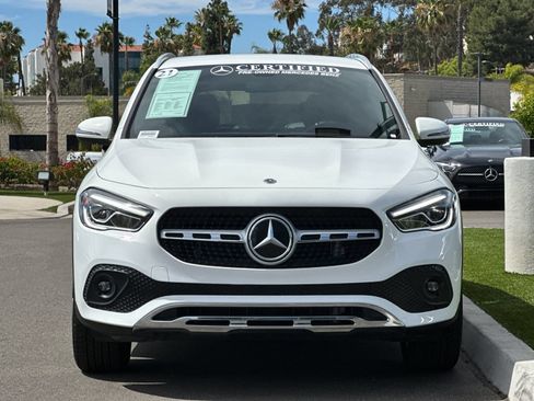 Certified 2021 Mercedes-Benz GLA 250 4MATIC w/ Premium Package image 9