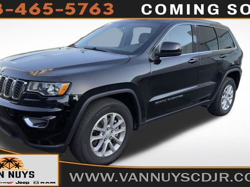 Used 2021 Jeep Grand Cherokee Laredo X RWD image 1
