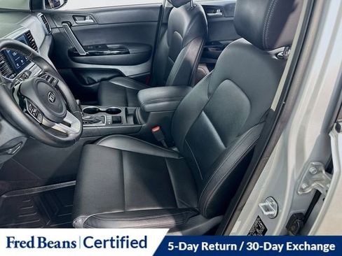 Used 2020 Kia Sportage EX image 17