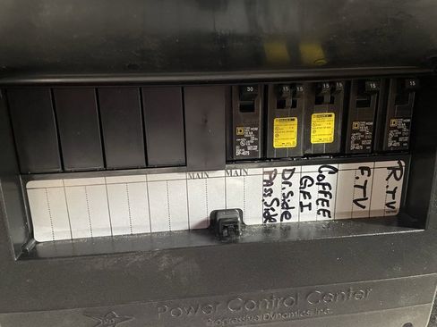 Used 2024 Mercedes-Benz Sprinter 3500 image 45