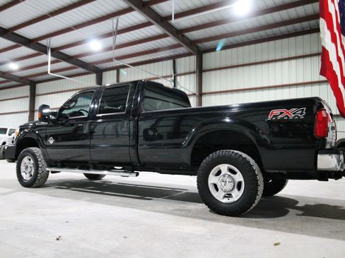 Used 2016 Ford F350 XLT w/ XLT Value Package image 7