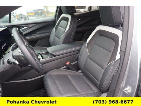 Used 2024 Chevrolet Blazer EV LT AWD/4WD image 22