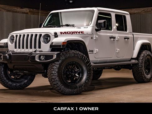 Used 2022 Jeep Gladiator Overland w/ Popular Equipment Package image 5