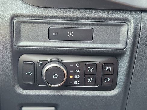 New 2025 Ford F150 XLT w/ Equipment Group 302A MID image 18