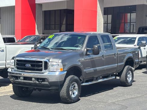 Used 2002 Ford F350 Lariat image 1