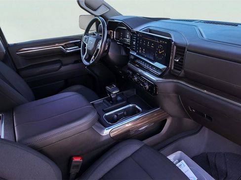 Used 2023 Chevrolet Silverado 1500 RST w/ Redline Edition image 31