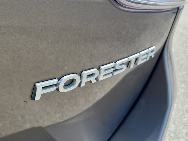 Used 2021 Subaru Forester Limited AWD/4WD image 10