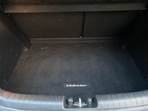 Certified 2022 Hyundai Veloster N FWD image 10