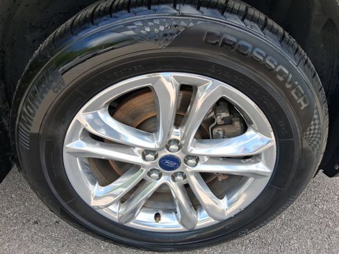 Used 2017 Ford Edge SEL w/ Equipment Group 201A AWD/4WD image 11