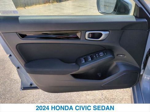 Certified 2024 Honda Civic EX image 12