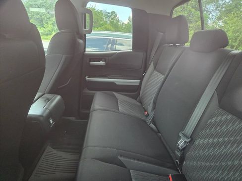 Used 2021 Toyota Tundra SR5 RWD image 9