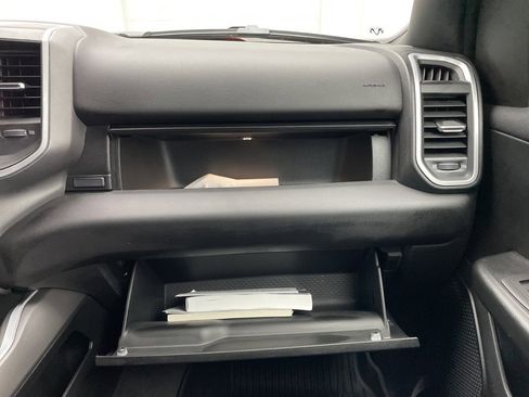 Used 2022 RAM 1500 Big Horn image 41