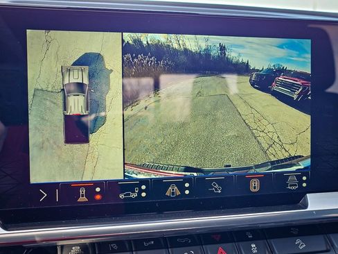 New 2026 GMC Sierra 2500 SLT w/ Max Trailering Package AWD/4WD image 29