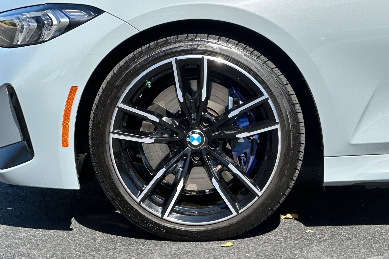 Certified 2025 BMW M340i xDrive w/ Premium Package AWD/4WD image 38