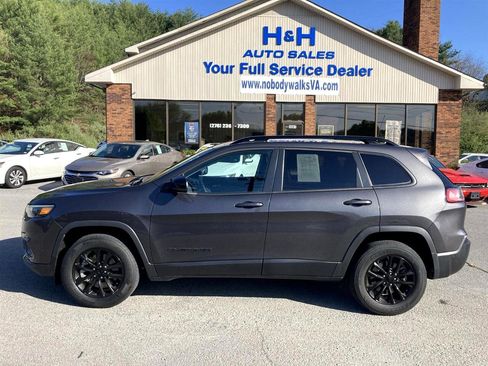 Used 2023 Jeep Cherokee Altitude Lux image 8