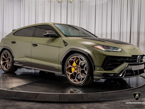 Used 2024 Lamborghini Urus Performante image 35
