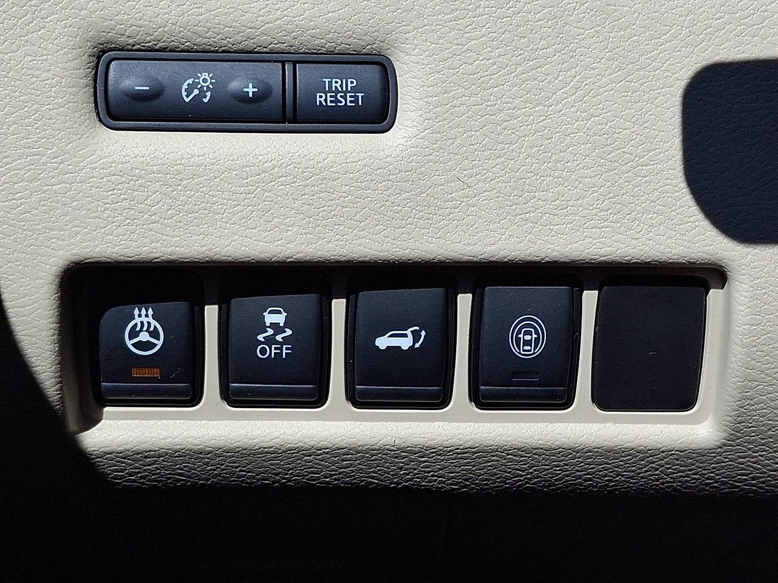 Used 2020 Nissan Murano SL w/ Moonroof Package AWD/4WD image 26