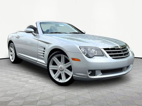 Used 2007 Chrysler Crossfire Limited RWD image 3