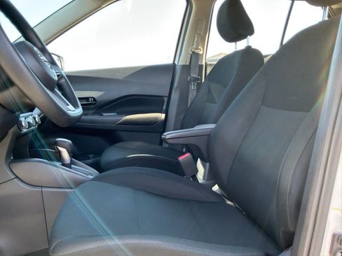 Used 2024 Nissan Kicks S FWD image 16