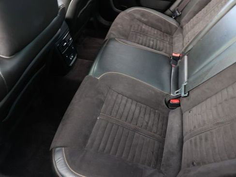 Used 2017 Dodge Charger R/T image 10