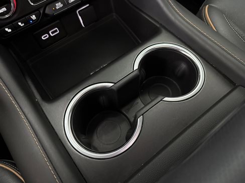 Used 2023 GMC Yukon AT4 w/ AT4 Premium Plus Package image 67