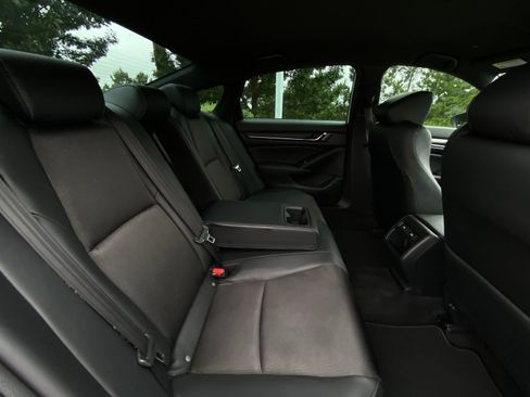 Used 2022 Honda Accord Sport image 28