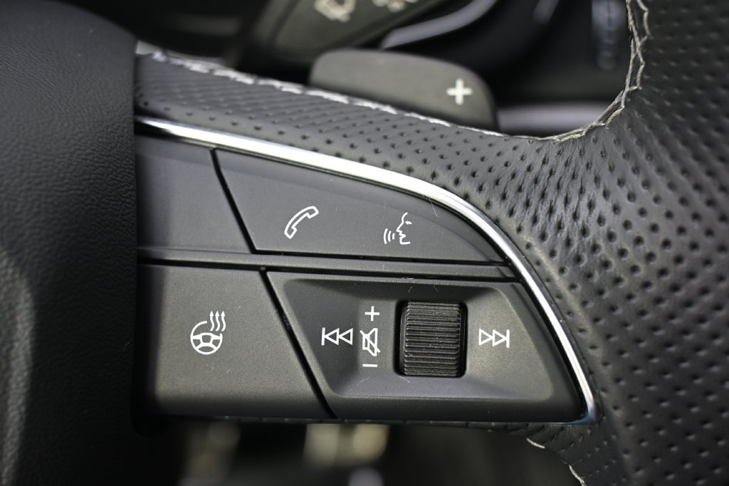 Used 2023 Audi S4 Premium Plus w/ Premium Plus Package AWD/4WD image 32