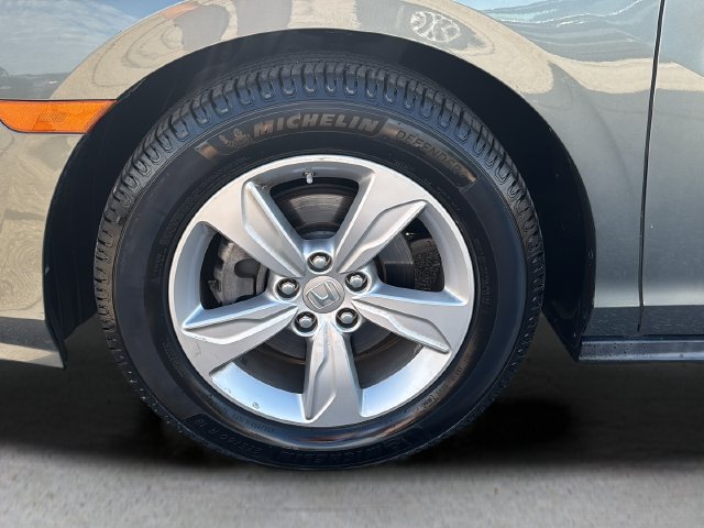 Used 2018 Honda Odyssey EX-L image 24